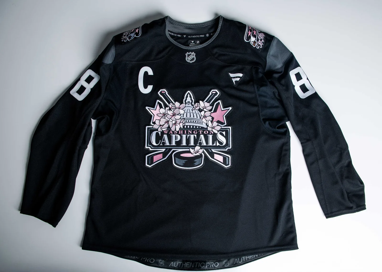 Front view of the new Capitals springtime jersey