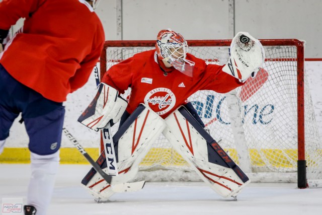 Goalie's decision to leave bubble — and title contender — hints at